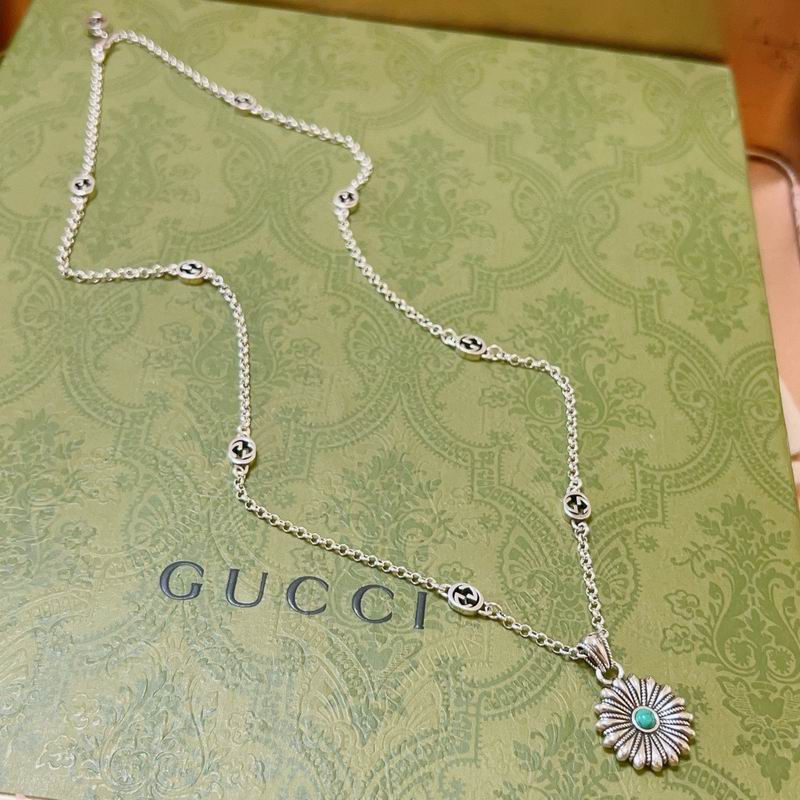 Gucci Necklace 08yxs111